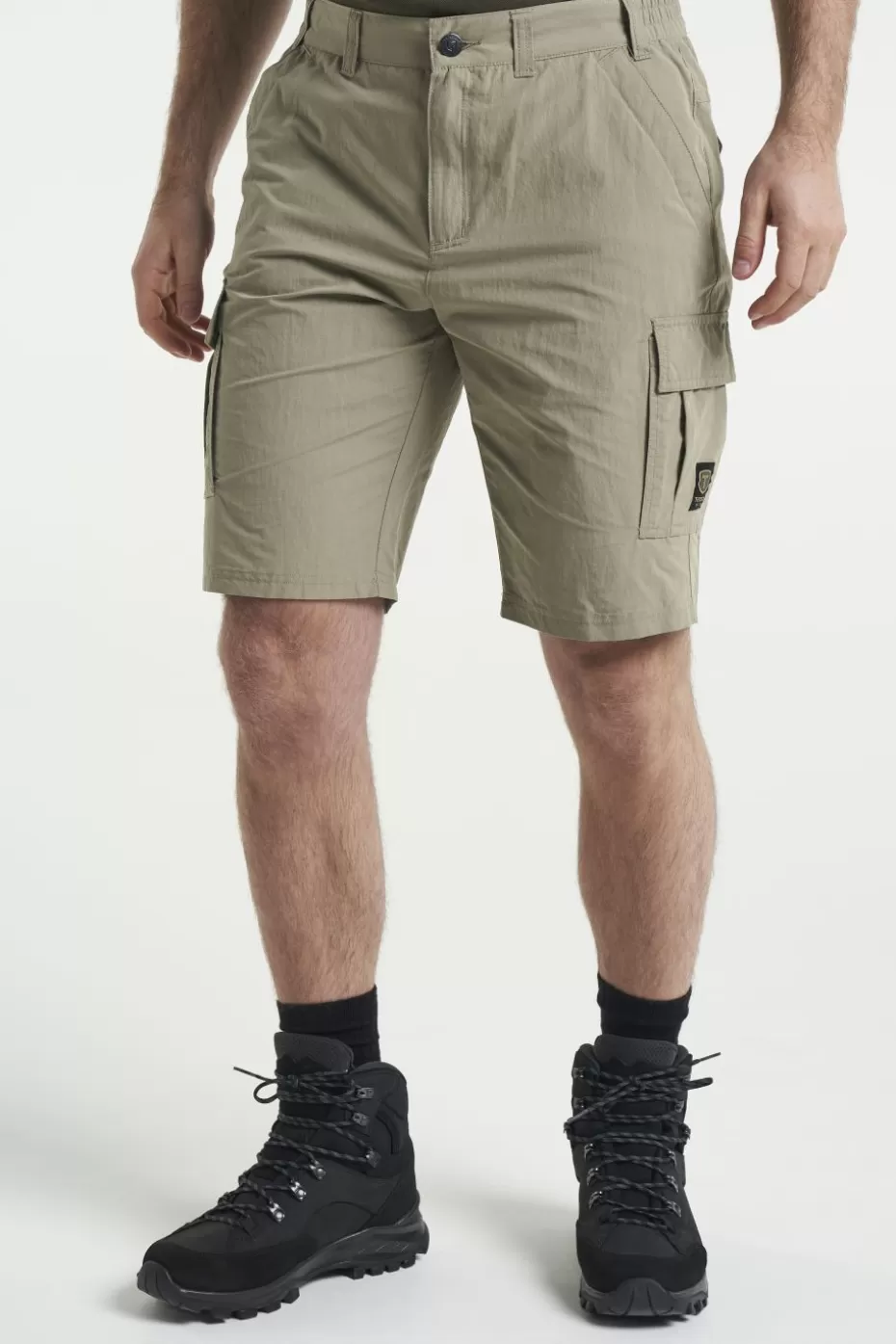 New Tenson Thad Shorts Khaki